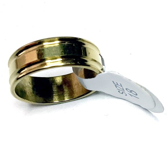 🆕 Stainless Steel Gold tone Ring size 18 NEW Jewelry Accessories Fashion Design - Picture 1 of 4